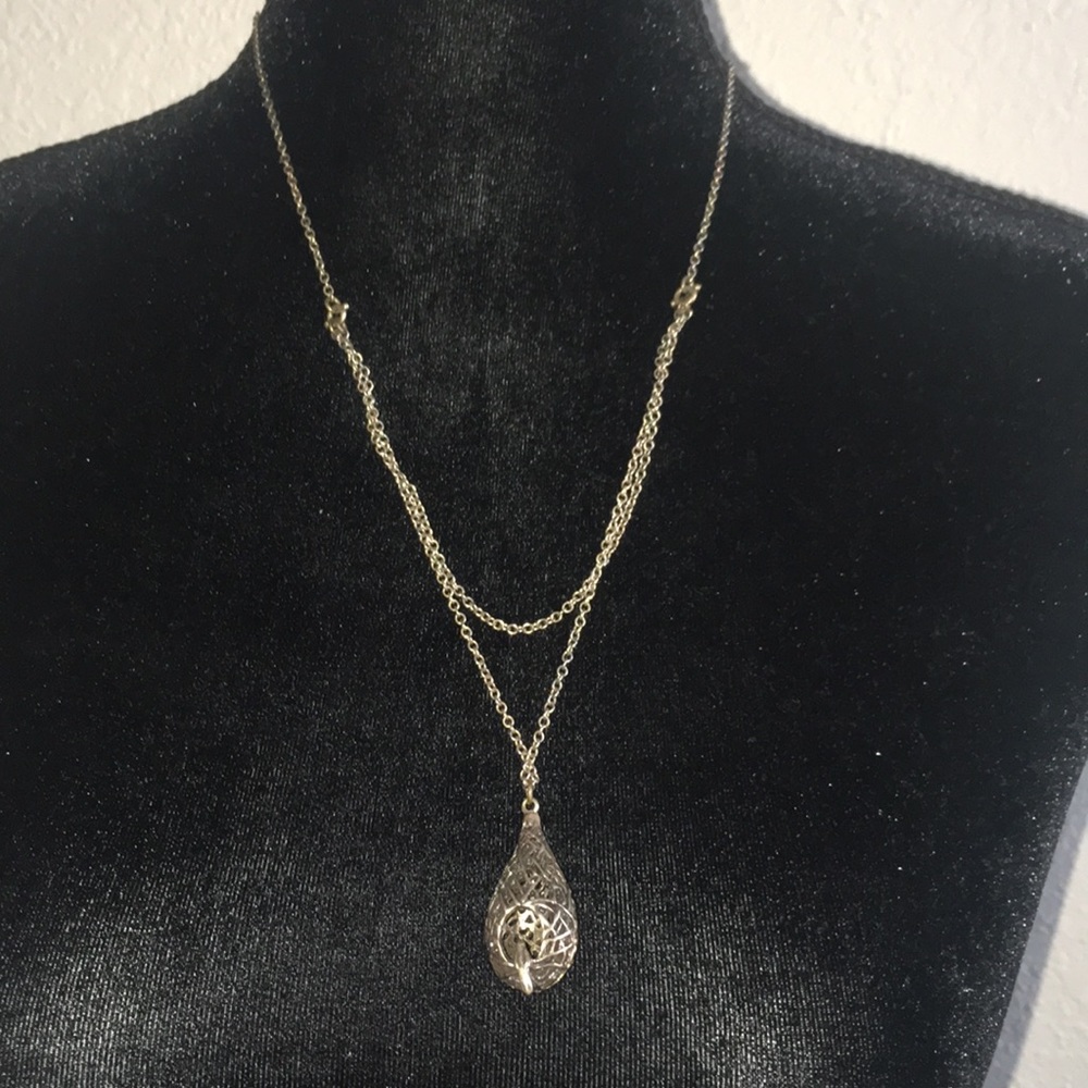 Bird nest vintage chain